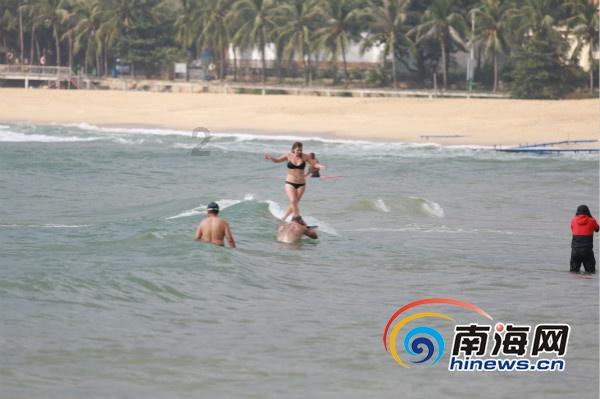 逃出灰绿房
