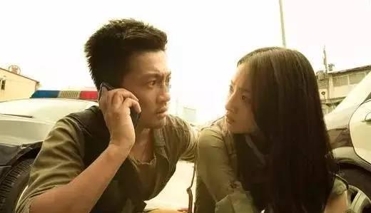 苏菲亚和安伯的休闲装